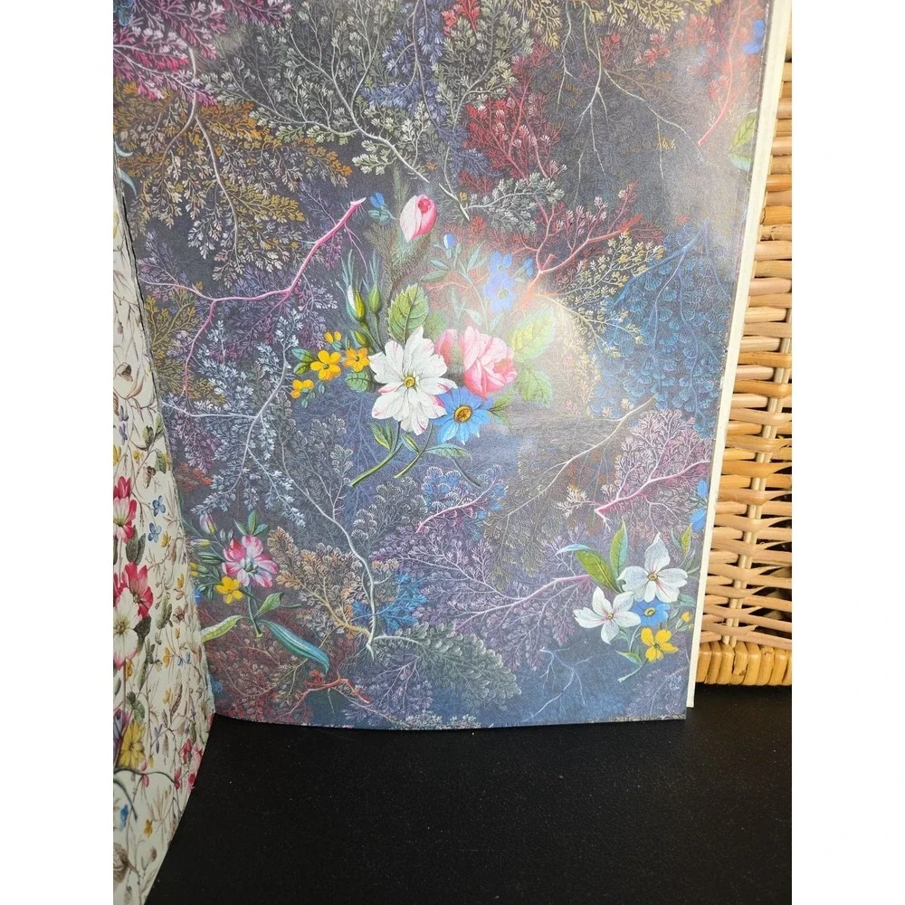 Giftwraps by Artists: English Floral Patterns 18th Century Giftwraps Book USED!